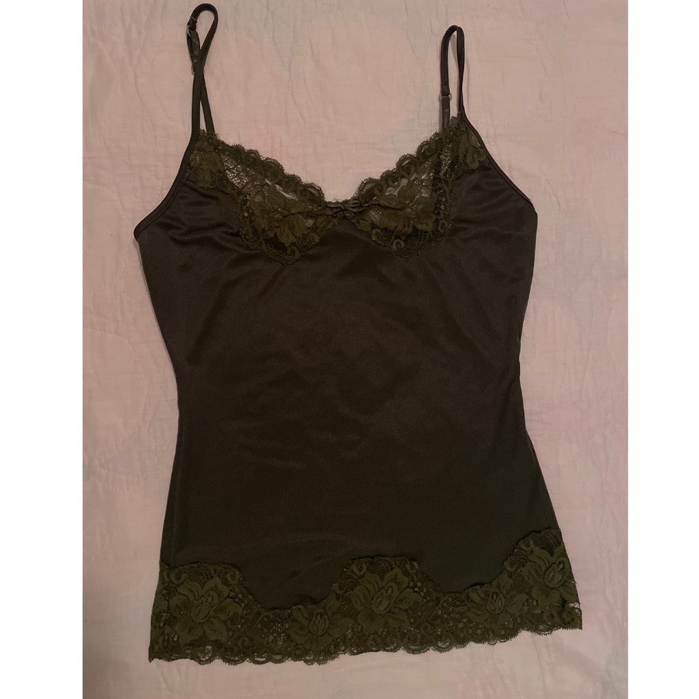 Lace trim cami tank